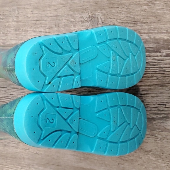 Disney Frozen Rainboots Size 2 - Picture 3 of 5